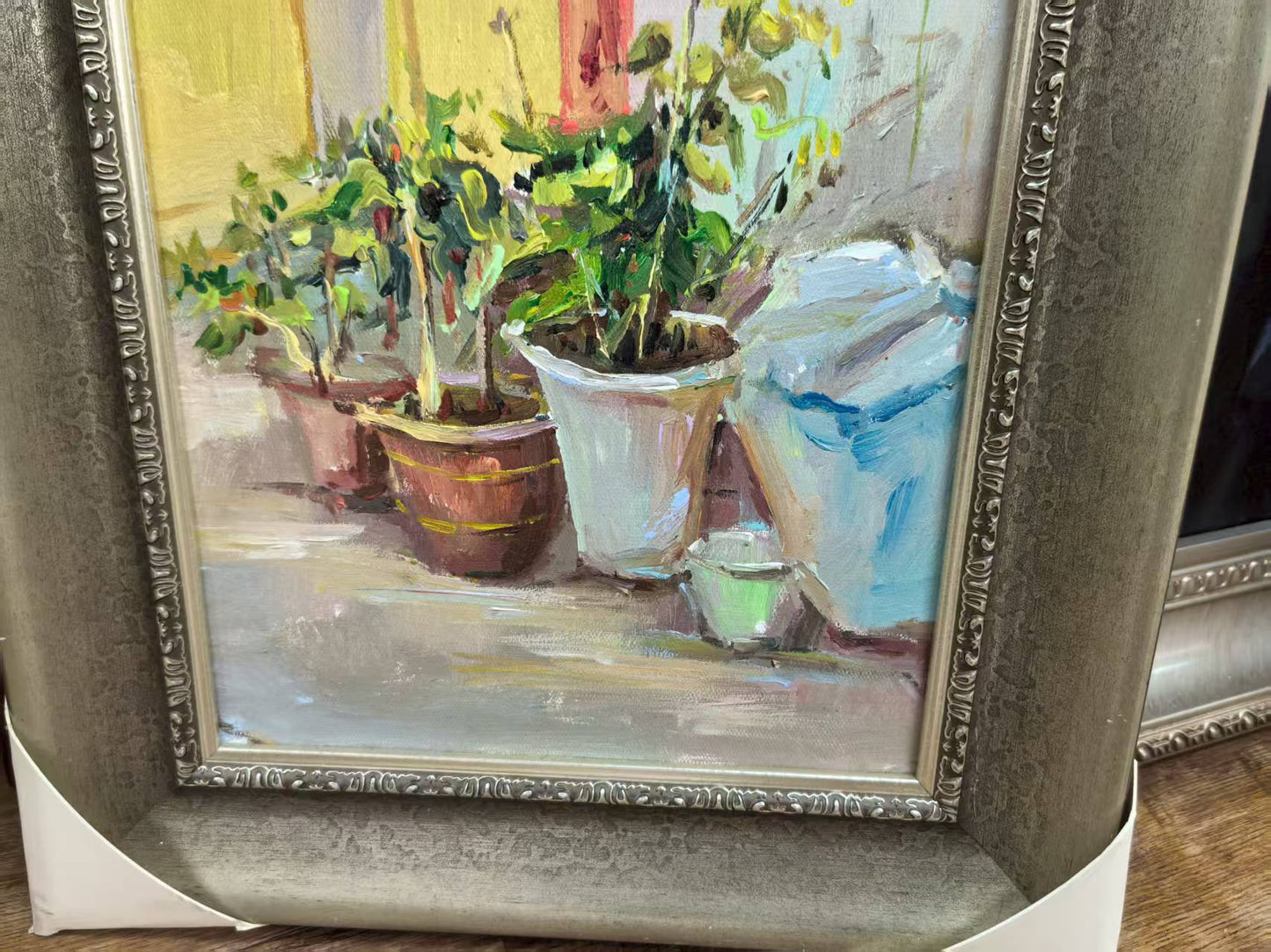 Hand-Painted Oil Painting with Frame – Everyday Chinese Courtyard, Potted Plant Scene, Ready to Hang, 40×47.5 cm